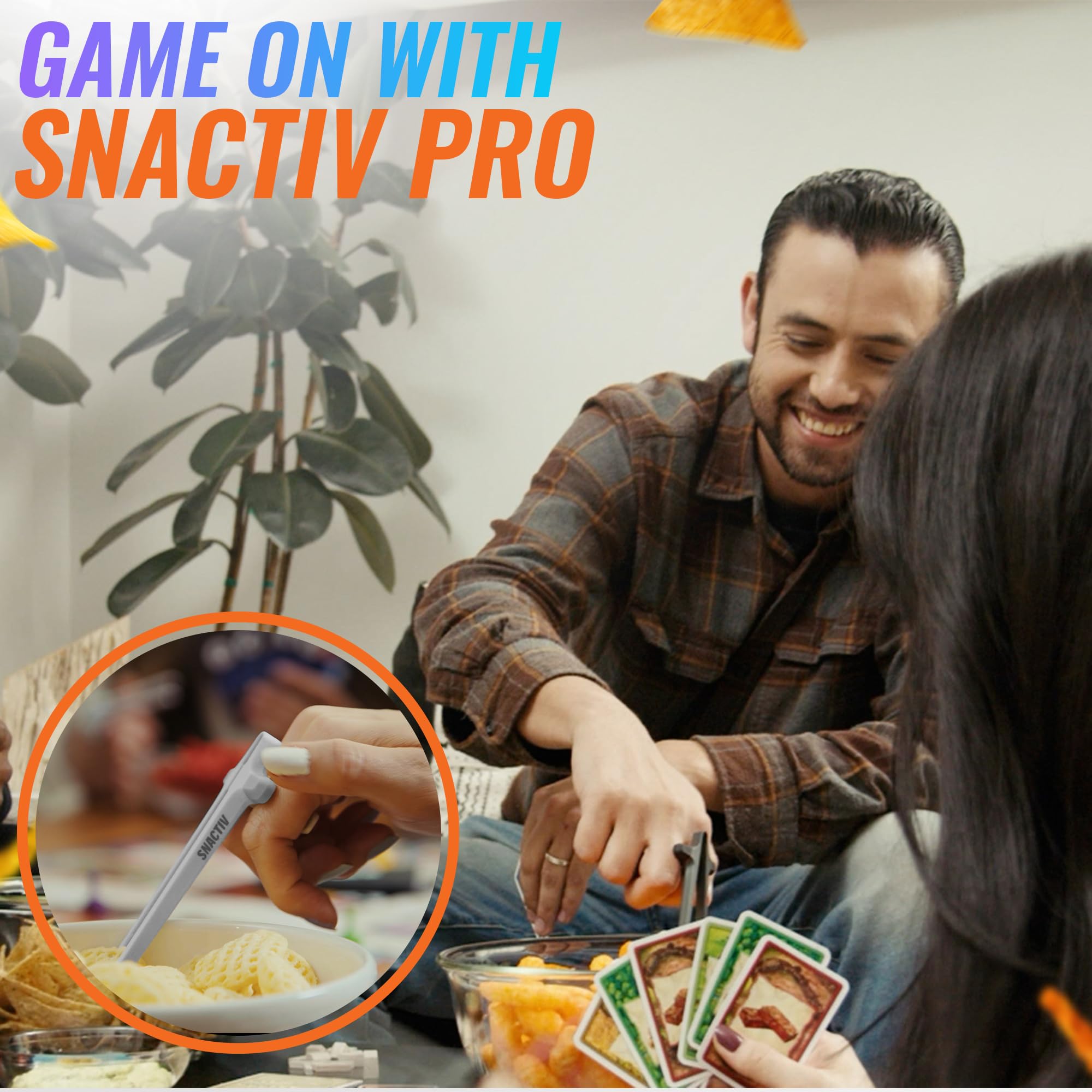 SNACTIV Pro ergonomic grip supports easy snacking while typing or gaming.