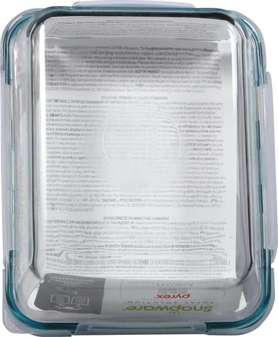 Snapware lid fitting both glass and plastic vessels for versatility.