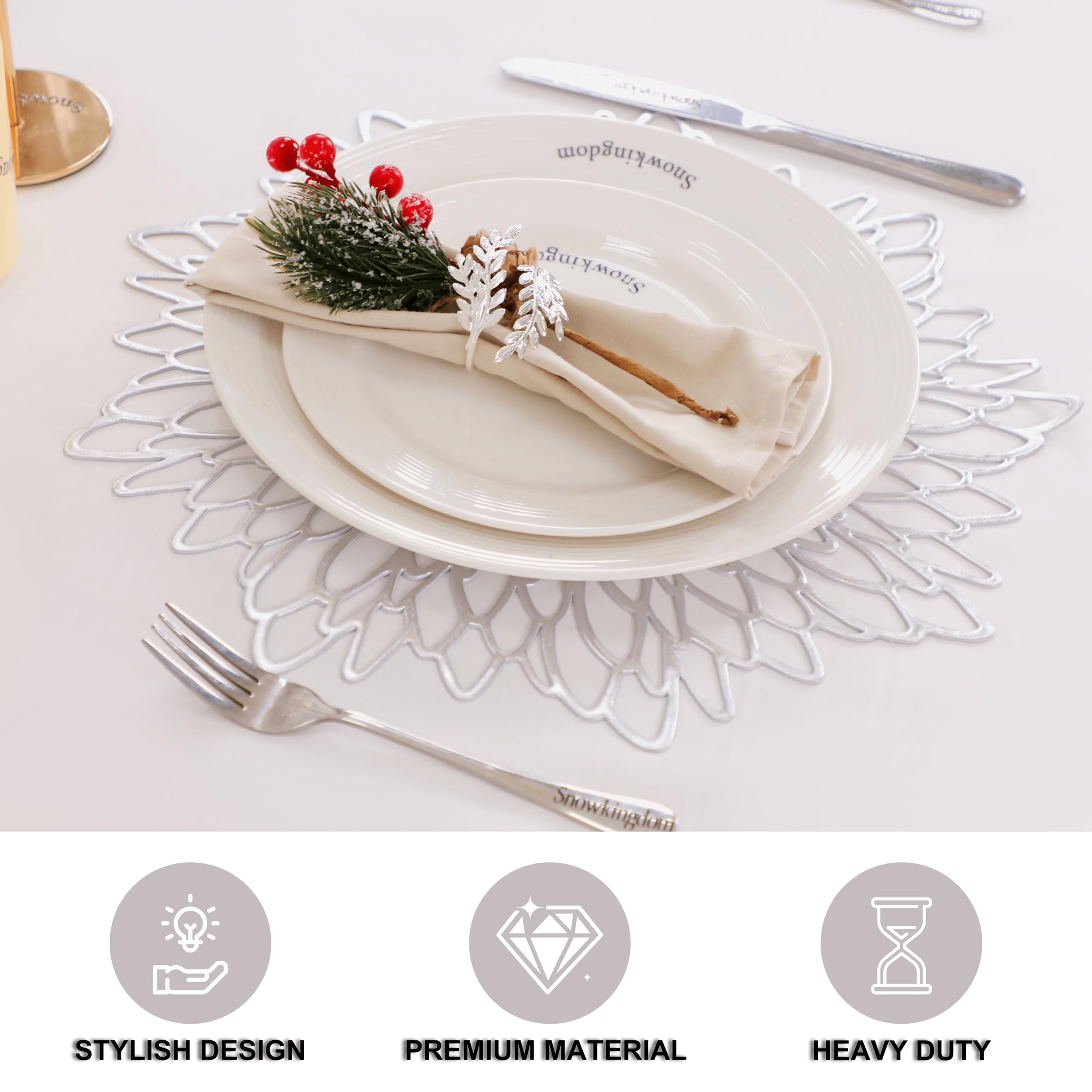 Snowkingdom round leaf design placemats used as centerpiece