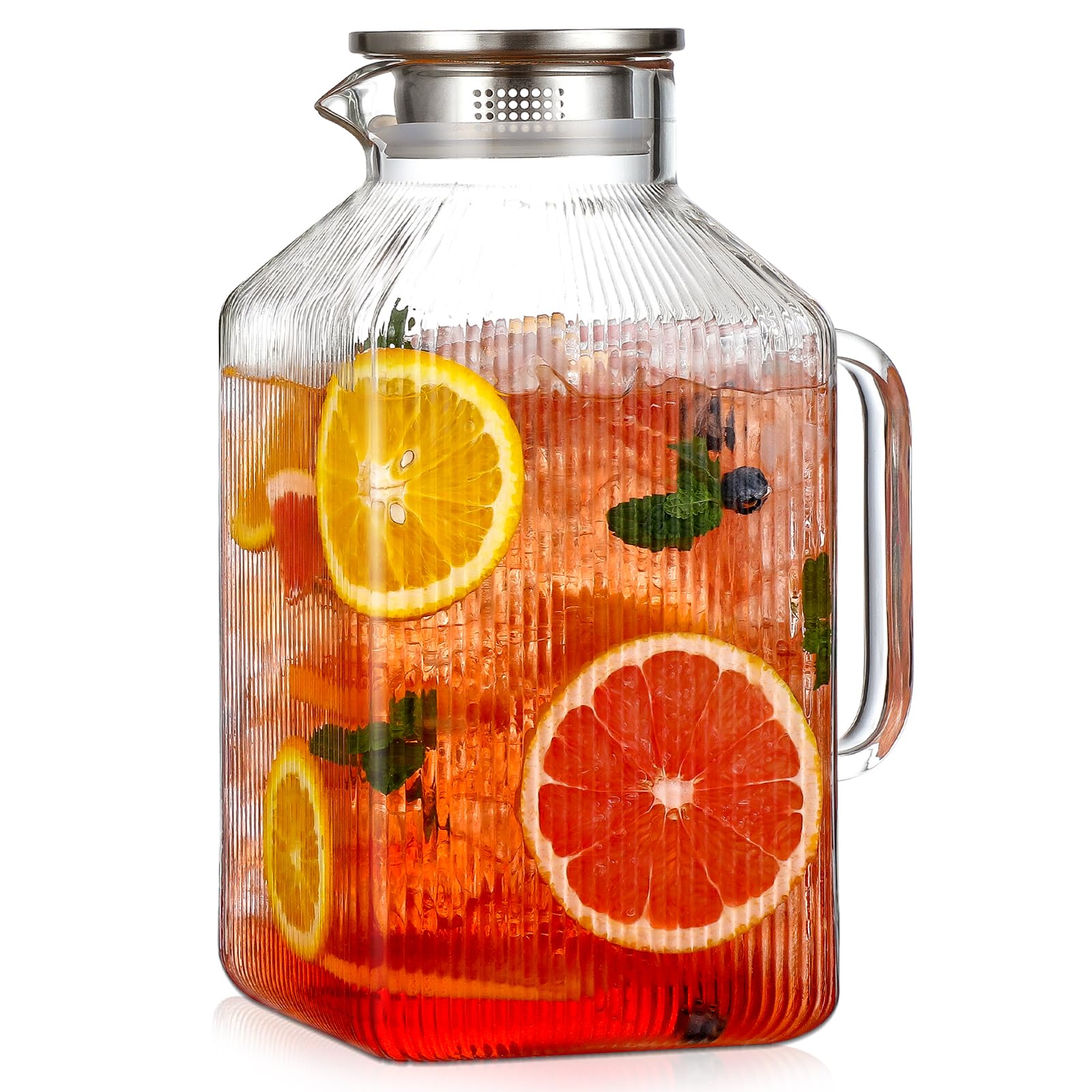 Snuvid square pitcher with vertical stripes and a lid enhances table presentation and saves fridge space.