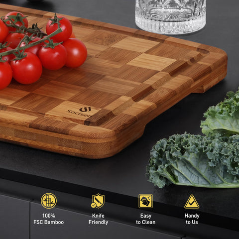 Socisen bamboo cutting board finished with food-grade oil to protect wood and knives.