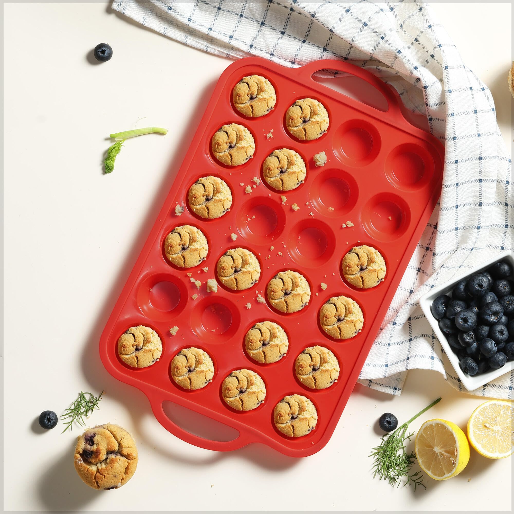 Socisen food-grade silicone muffin tray is nonstick and safe