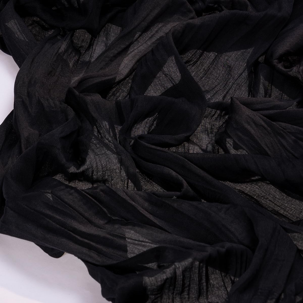 Socomi runner close-up shows hand dyed texture and soft drape.