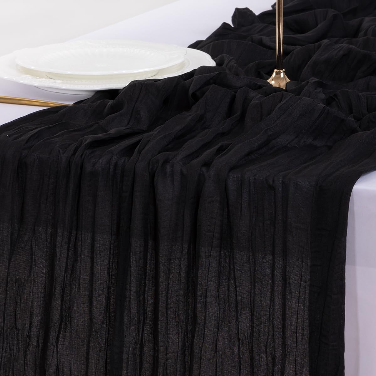 Socomi edge stitching detail prevents fraying for lasting beauty.