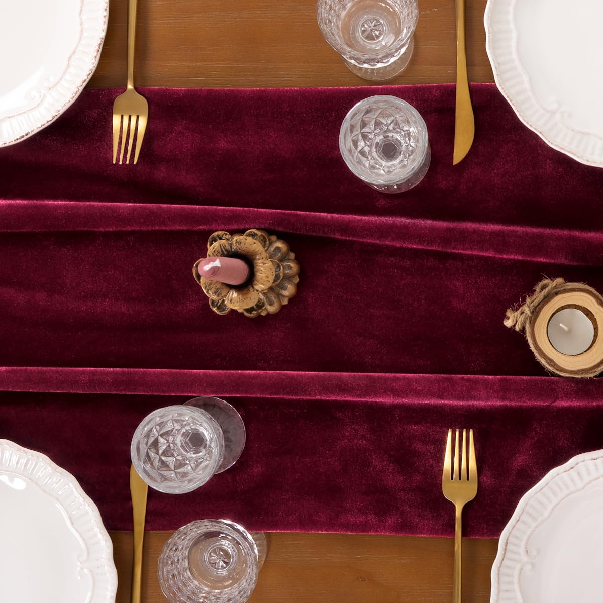 Socomi 20 x 120 inch velvet runner creates a noble table setting