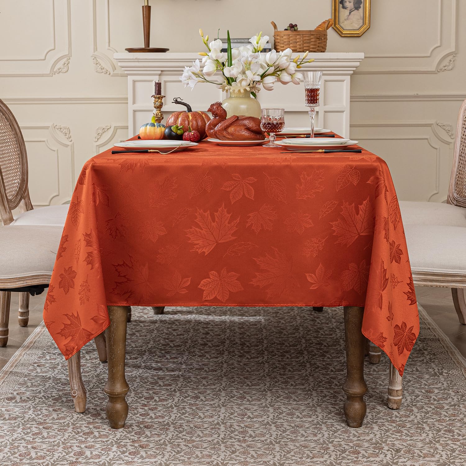 Softalker easy-care tablecloth supporting quick cleaning after meals.