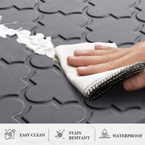 SoftDuo beveled-edge kitchen mat grey prevents slipping on busy floors.