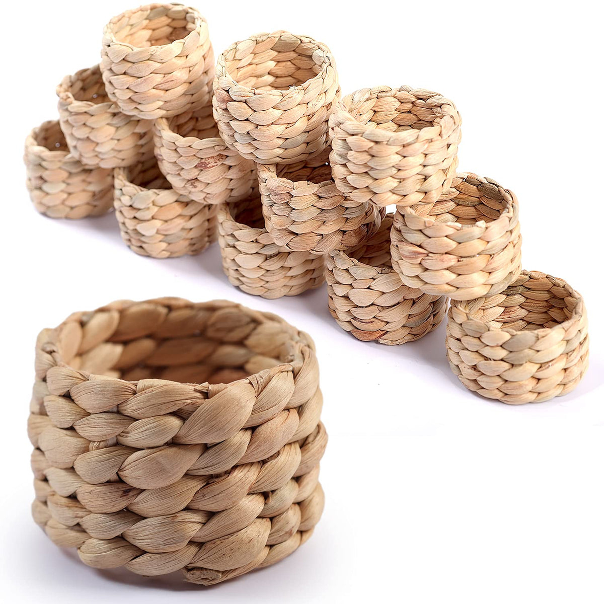 SOKFARM round napkin ring in water hyacinth adds rustic elegance and keeps napkins neatly presented.
