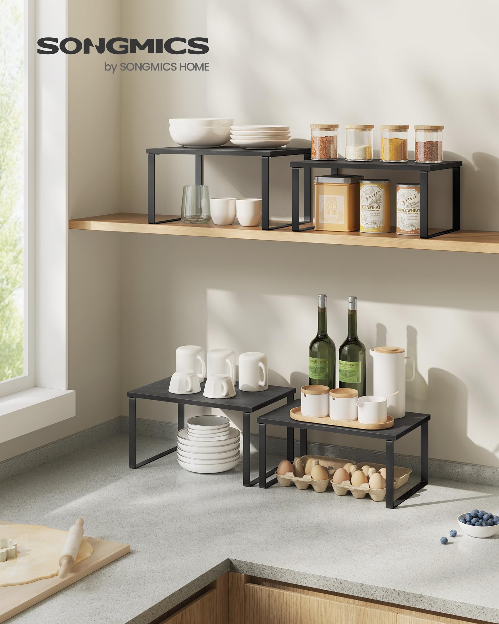 SongMics kitchen spice rack in ink black makes containers easy to locate.