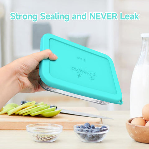 SOPHICO close-up of leak-proof silicone lid seal