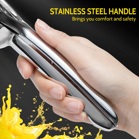 Ergonomic handle provides comfortable grip during juicing