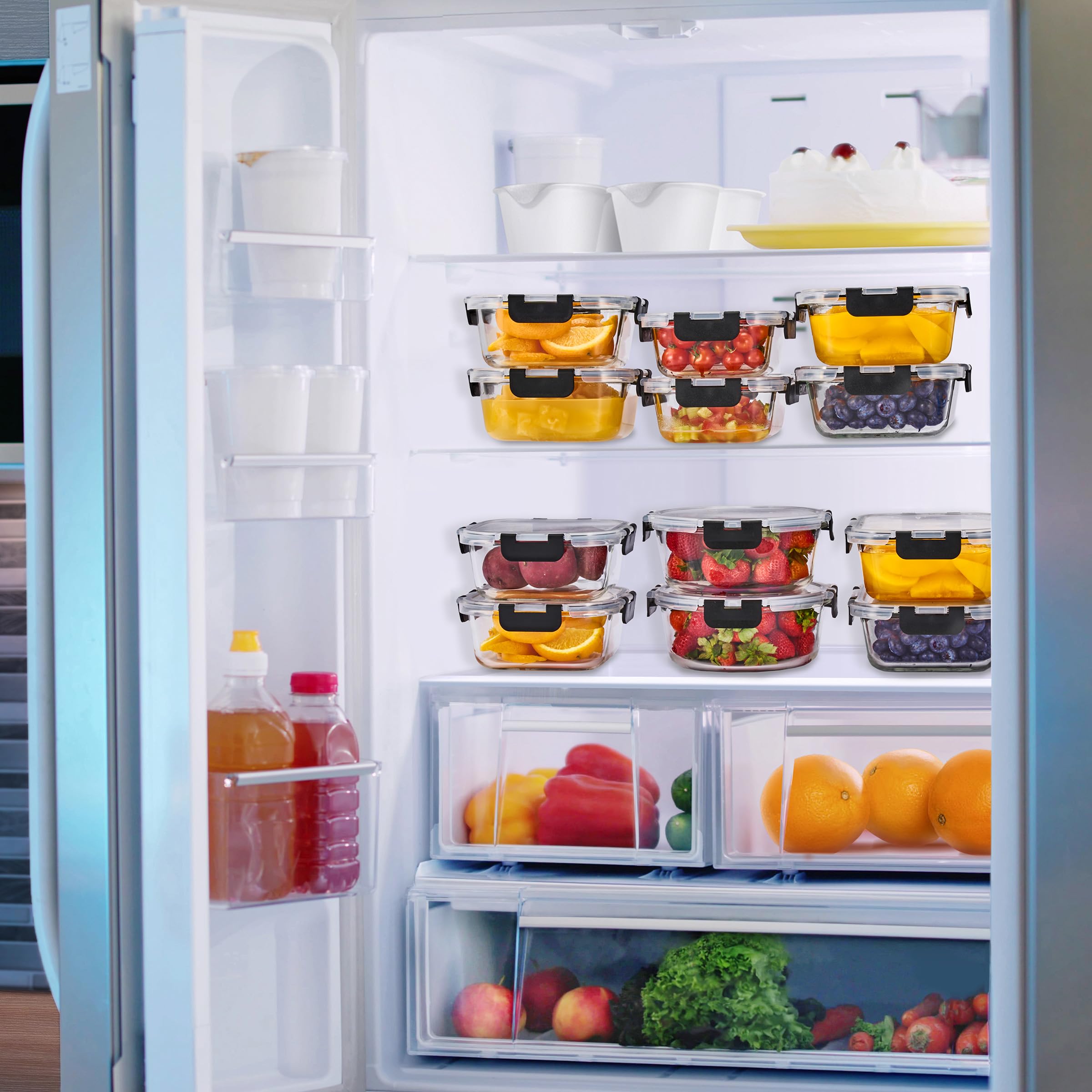 Sorbus oven-safe glass meal prep containers for reheating with lids removed.