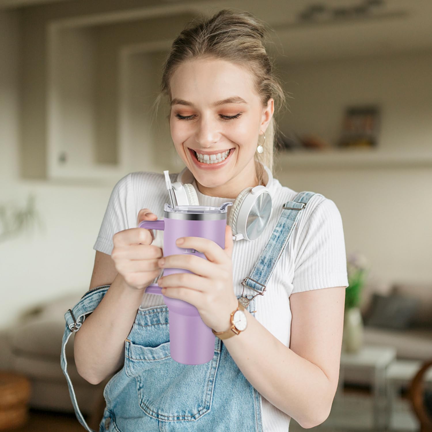 40-ounce capacity supports longer outings without frequent refills.