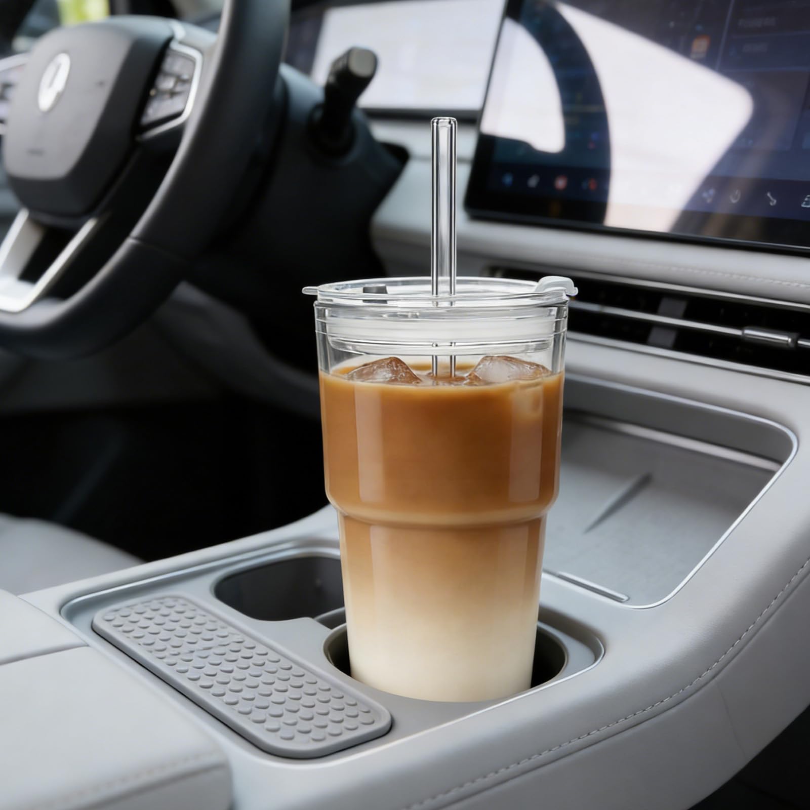 Clear SoulTimes tumbler with juice and smoothies for versatile everyday use.