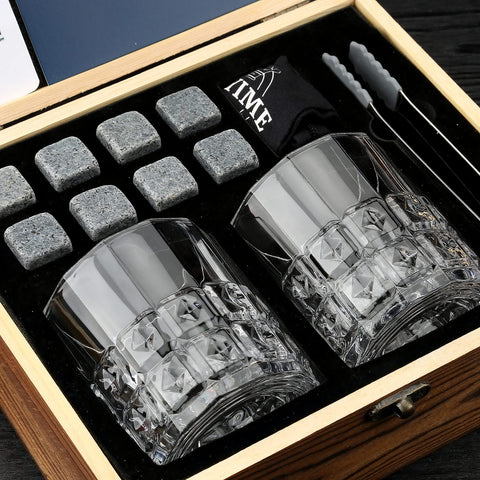 Sovyime wooden gift box adding a touch of elegance