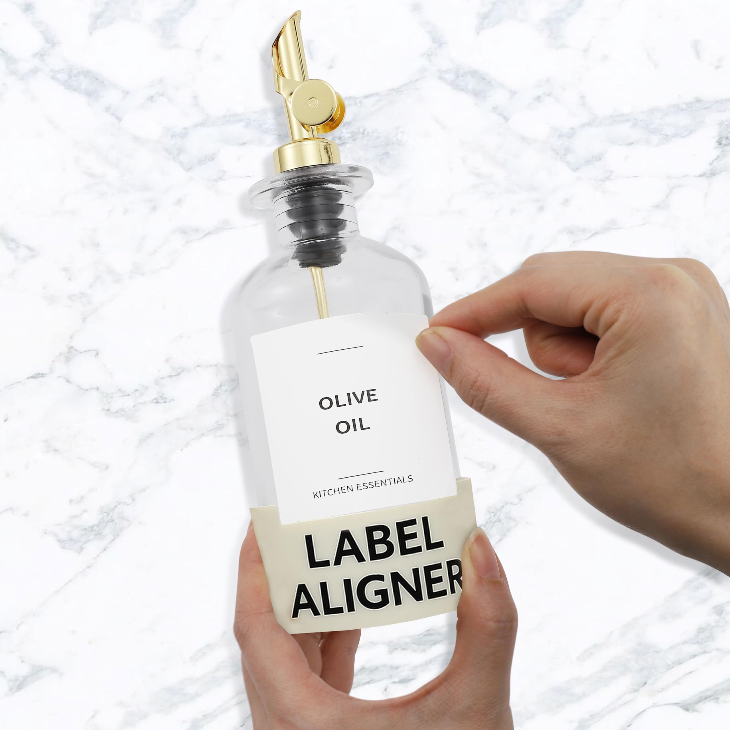 Sealed pourer spout keeps oils fresh and mess-free during cooking.