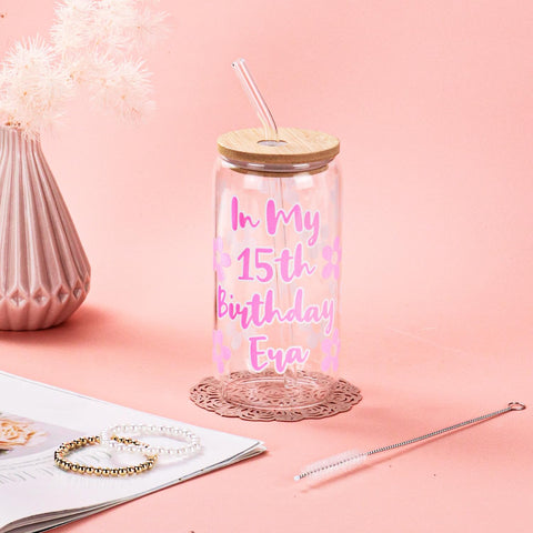 Splendest scented candle creates a calming ambience