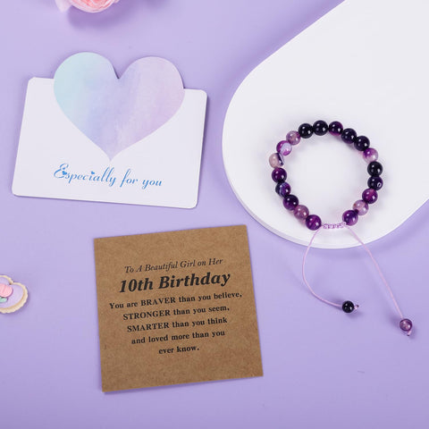 Splendest crown pen adds princess-worthy flair to notes