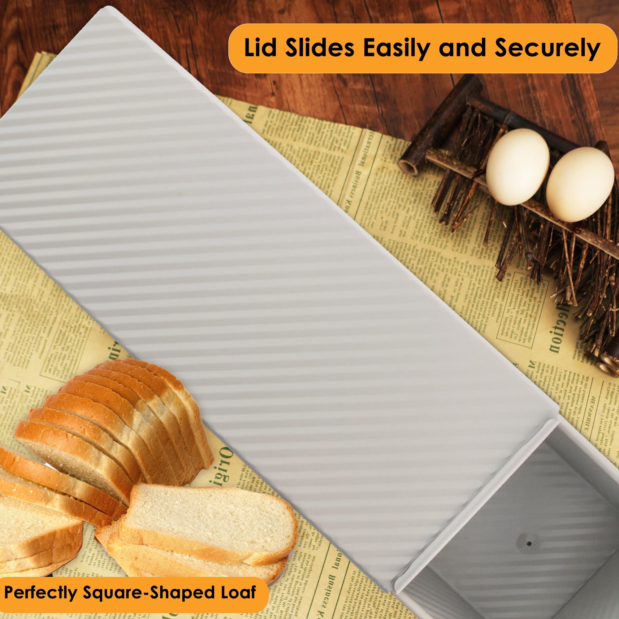 Spmarkt Premium Beige Pullman pan's vent helps even heat distribution for softer crust.