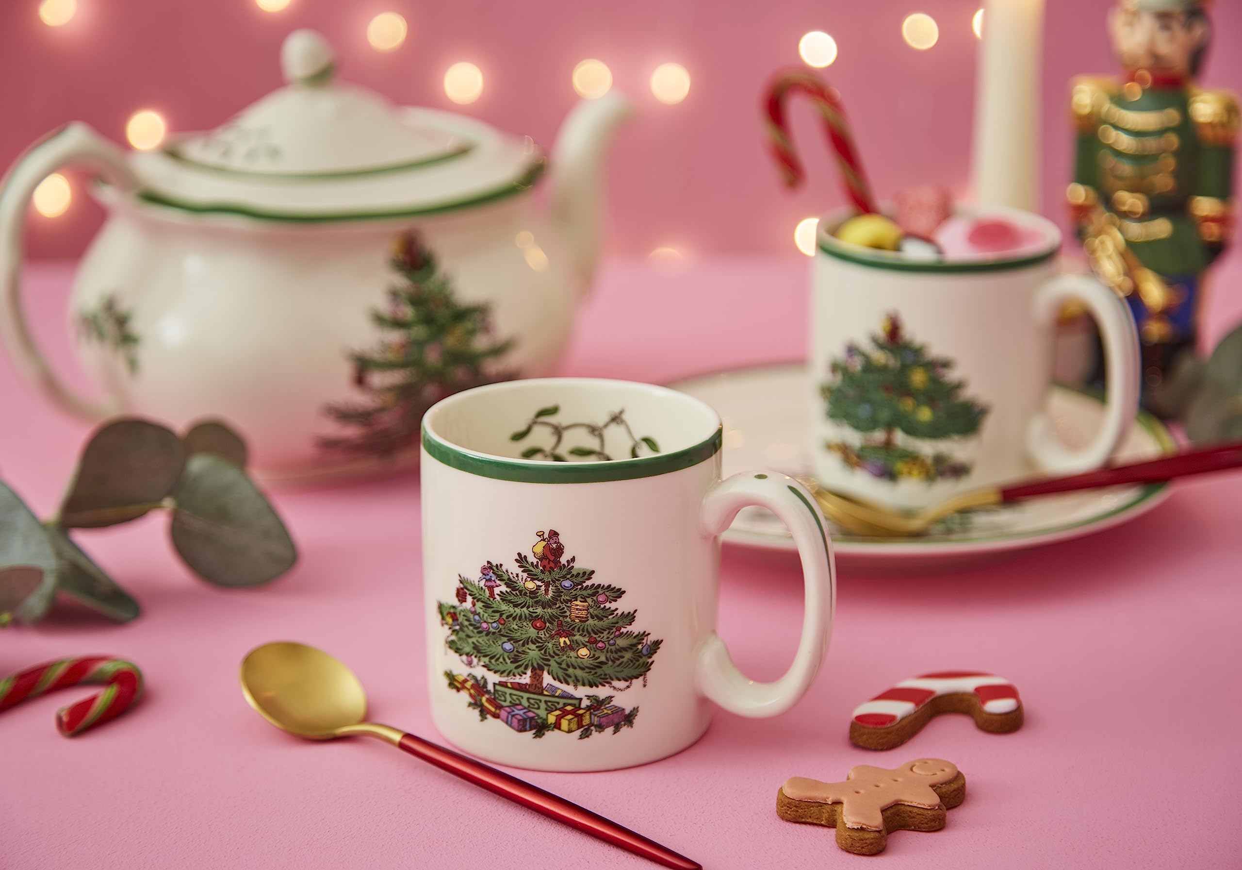 Spode Christmas Tree mug stoneware durability for daily use