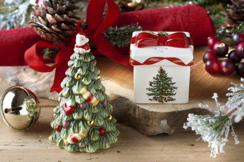 Spode Christmas Tree Gift Box salt shaker, ideal holiday gift décor on the table.