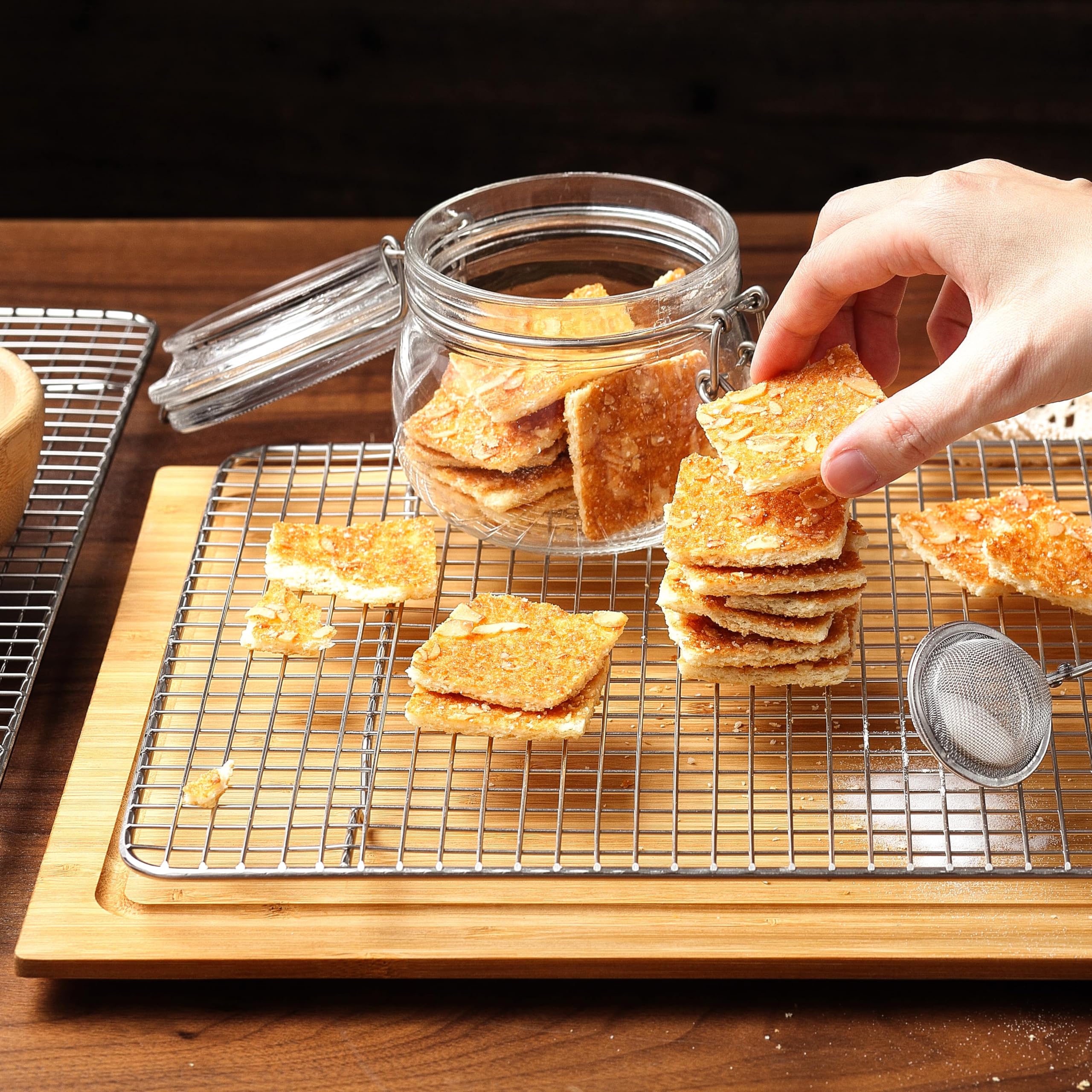 Spring Chef durable heavy-gauge steel rack designed for long use