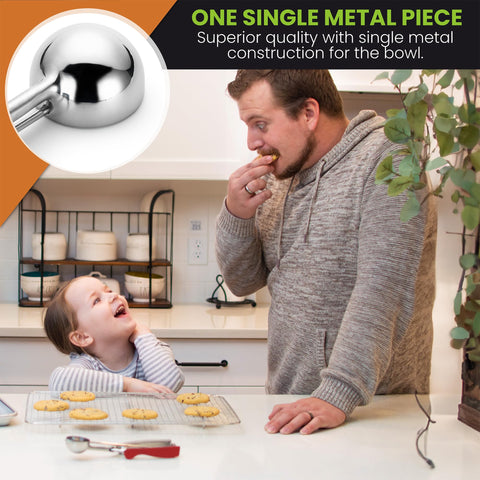 Spring Chef scoop with ergonomic handles for comfortable, extended use.