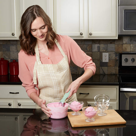 Spring Chef dishwasher-safe scoop for easy cleanup after desserts.