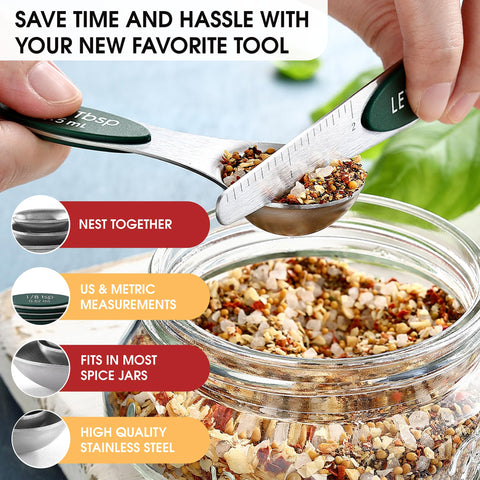 Spring Chef oval-end spice jar access spoon in pine green