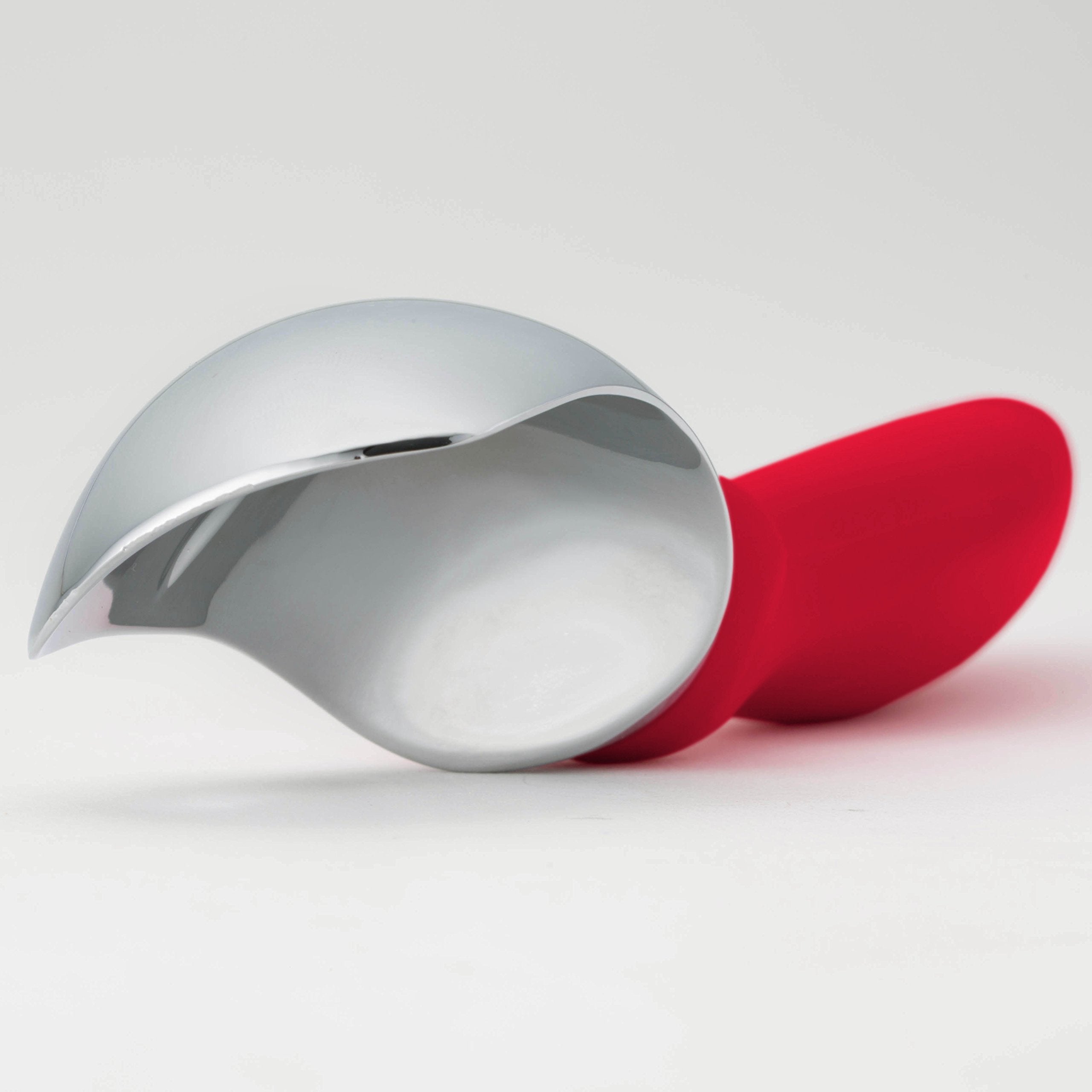 Spring Chef multi-use kitchen tool doubles as melon seeder and pepper filler