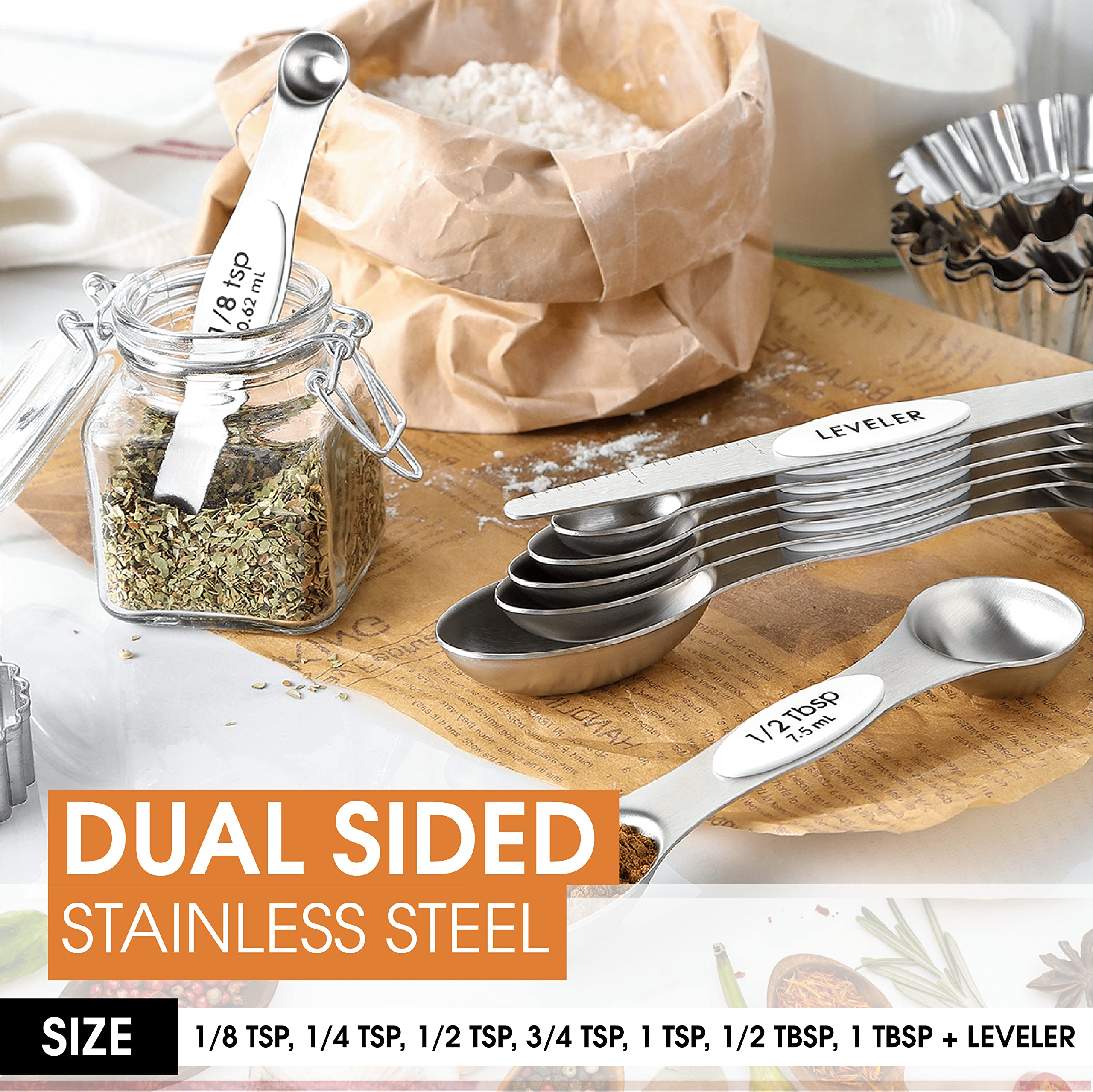 Spring Chef round spoon for liquids with mess-free pouring.