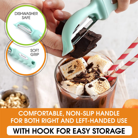 Smooth glide technology keeps peels from clogging during prep with Spring Chef.