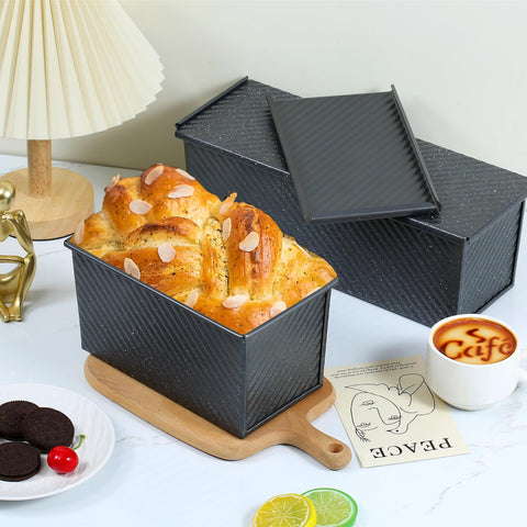 SS&CC Pullman loaf pan with lids on preserving loaf freshness and shape.
