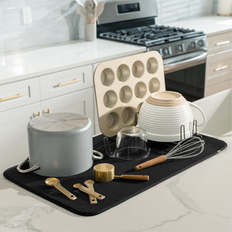 S&T INC. Dish Drying Mat features a reversible design for versatility.