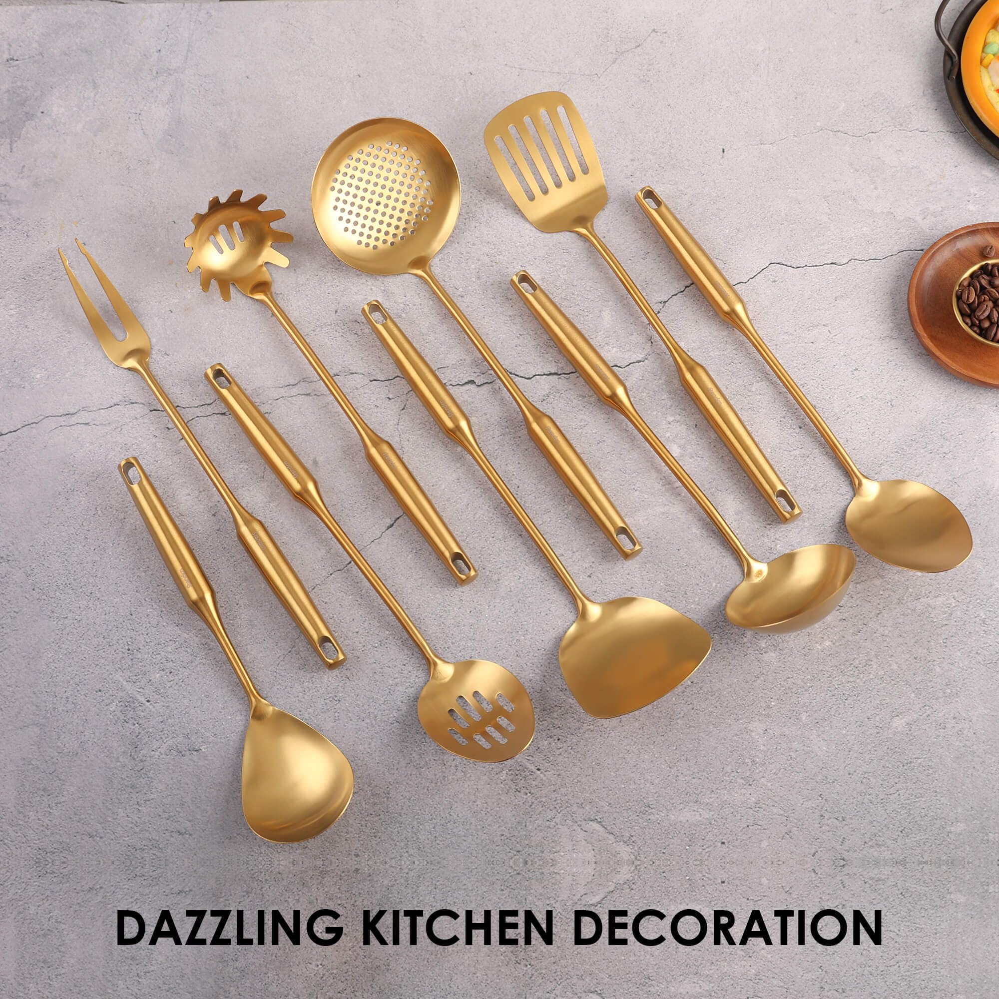 Standcn Gold pasta spoon for easy servings