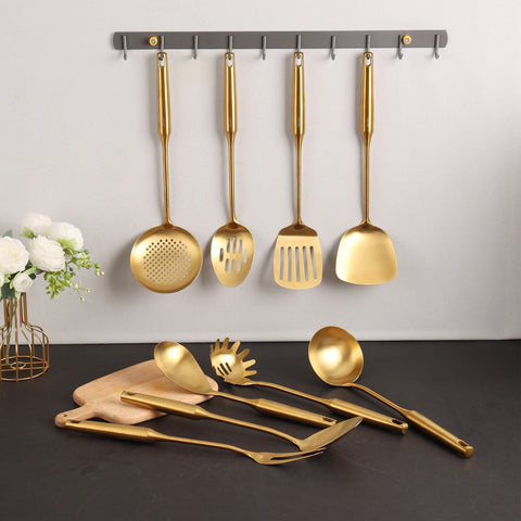 Standcn Gold soup ladle for portion control and serving