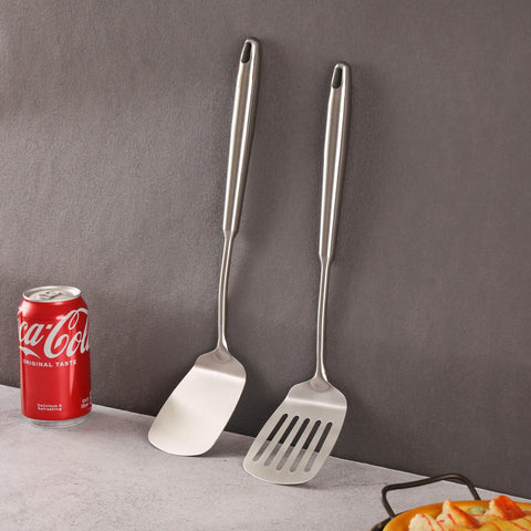 Standcn hanging-hole spatula for organized storage on the wall or rack.