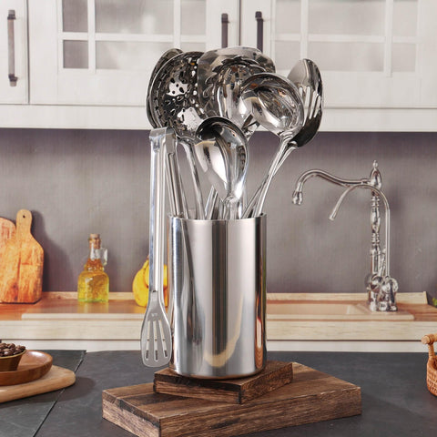 Standcn large-capacity utensil crock keeps kitchen tools within reach