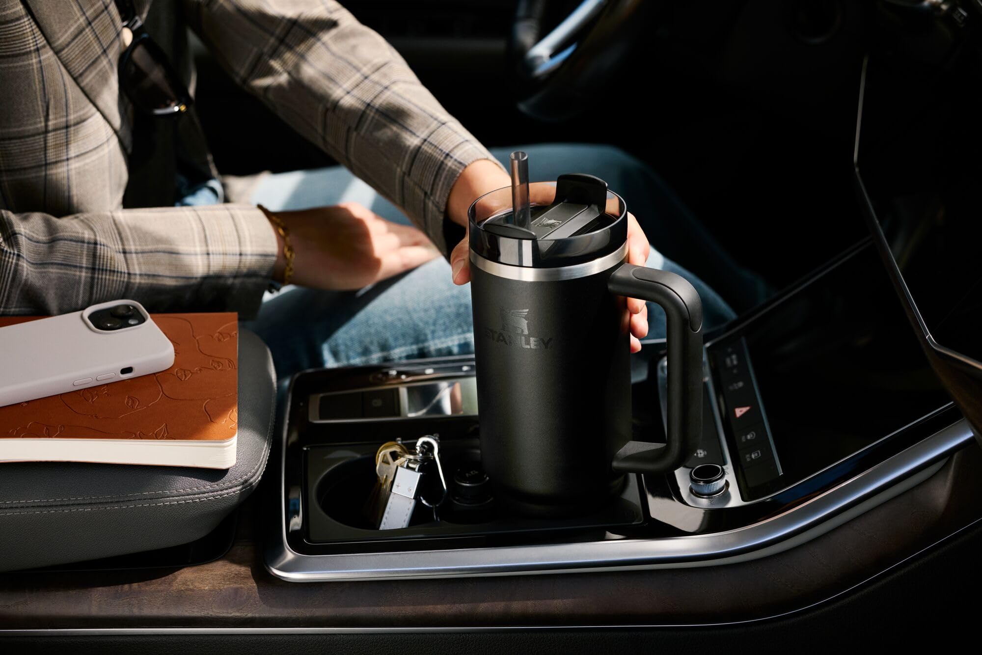 STANLEY BPA-free design supports safe, everyday use at home, work, or travel.