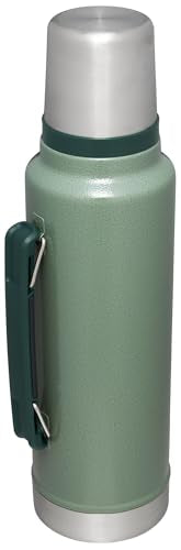 Stanley leakproof cup lid prevents spills, ideal for travel and hiking.