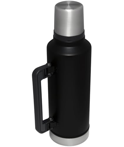 STANLEY Classic with stainless lid doubles as a convenient cup for sipping.