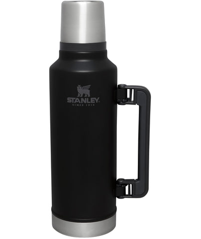 STANLEY Classic Legendary Vacuum Bottle with wide mouth for easy filling on the go.
