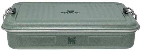 STANLEY Classic Useful Box is dishwasher-safe for easy cleanup.