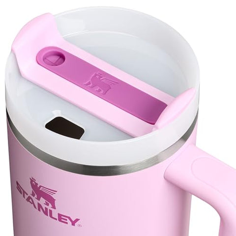 STANLEY FlowState lid with three positions for spill-resistant sip control.