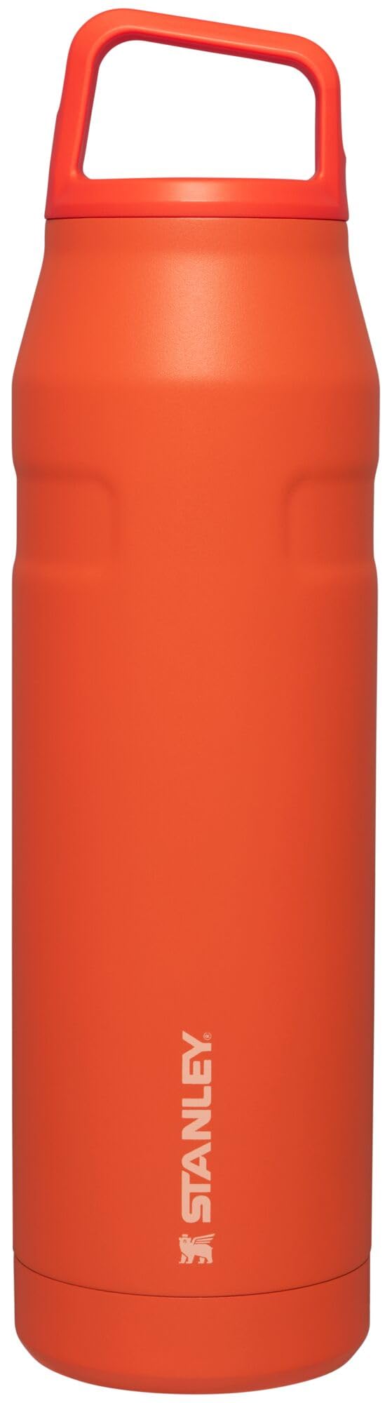 Stanley IceFlow close-up shows durable cap for on-the-go hydration.