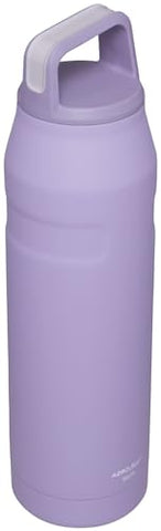 STANLEY IceFlow cap with angled handle enables easy sipping on the go.