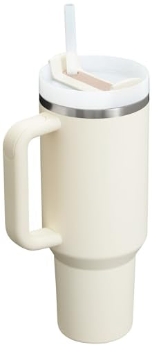STANLEY Quencher H2.0 40oz flowstate lid close-up, three-position flexibility for sipping