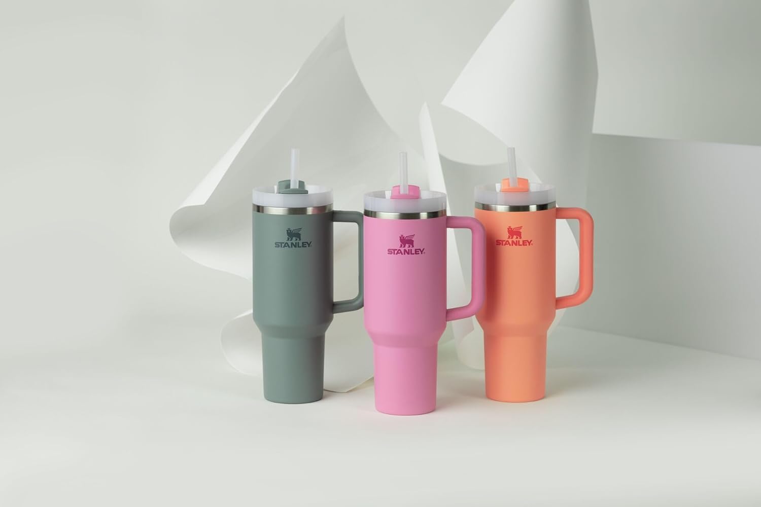 Stanley Quencher H2.0 90% recycled stainless steel design.