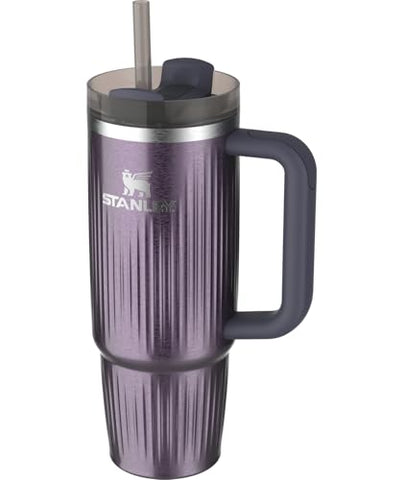 STANLEY Quencher H2.0 with comfort-grip handle for easy carrying