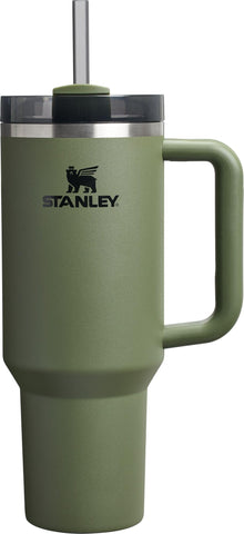 Stanley Quencher H2.0 with handle and straw keeps drinks cold for hours